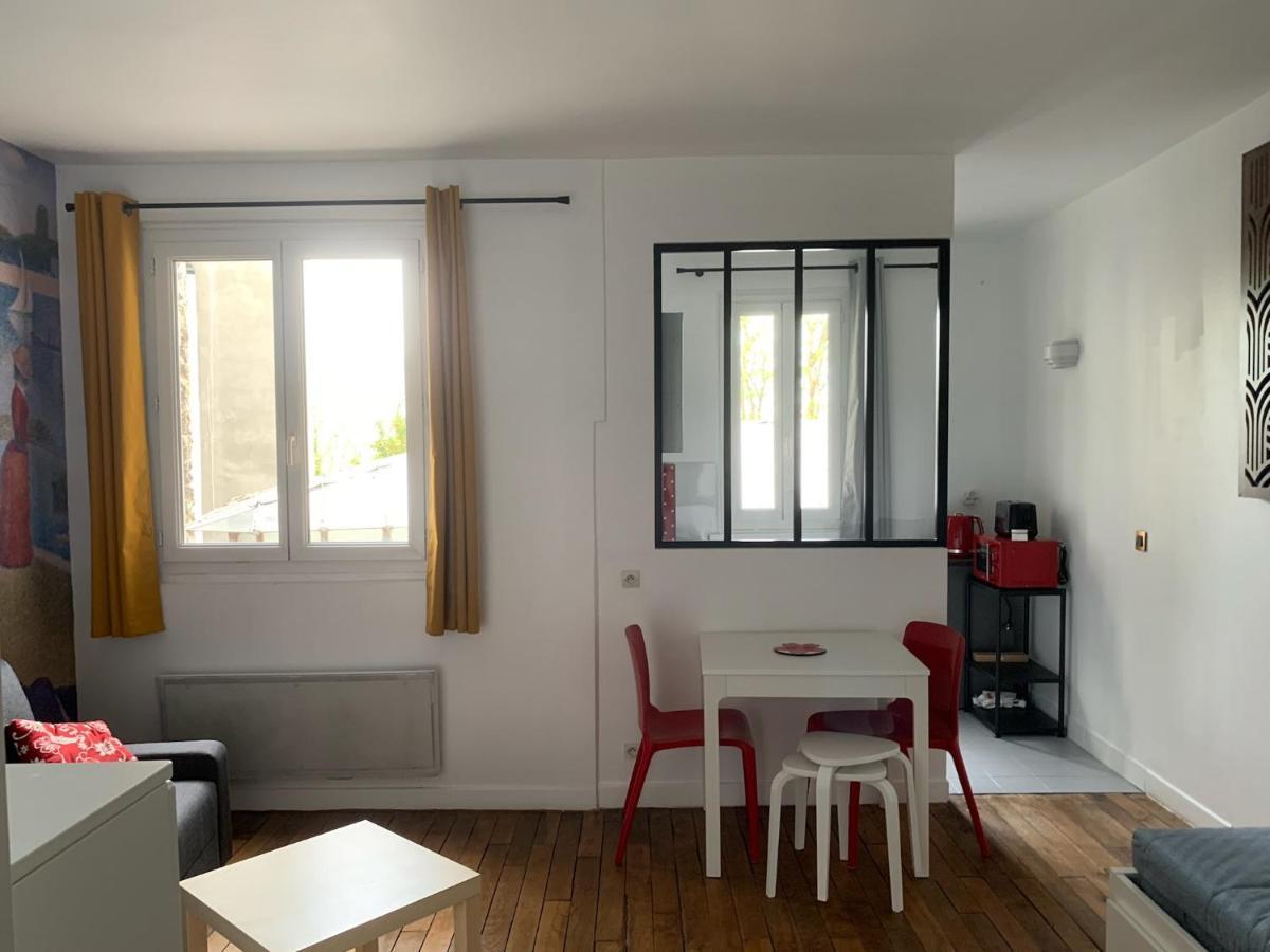 Studio Perfect For 2 Adults And 1 Kid, And Up To 2 Kids - Jourdain 20E, 25Mn To Louvre Via Line M11 París Exterior foto