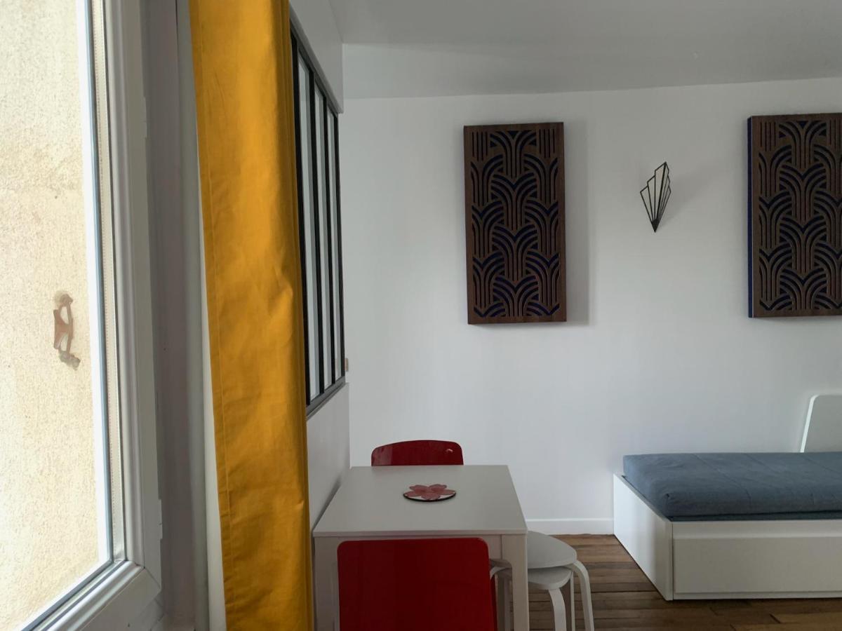 Studio Perfect For 2 Adults And 1 Kid, And Up To 2 Kids - Jourdain 20E, 25Mn To Louvre Via Line M11 París Exterior foto