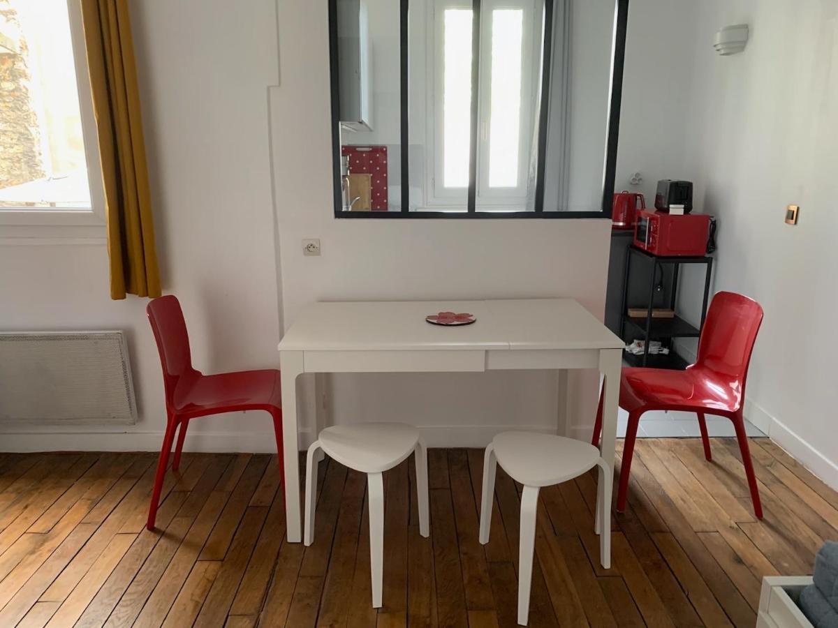 Studio Perfect For 2 Adults And 1 Kid, And Up To 2 Kids - Jourdain 20E, 25Mn To Louvre Via Line M11 París Exterior foto