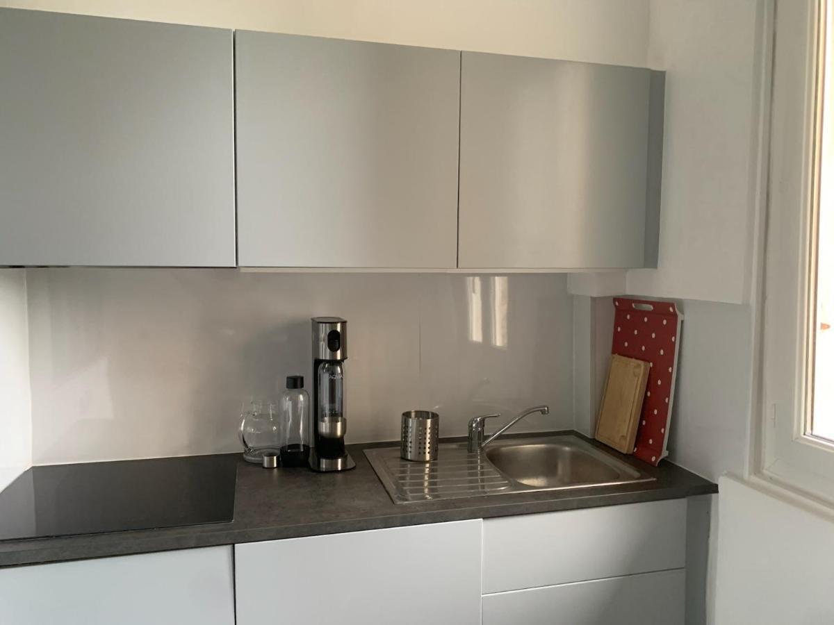 Studio Perfect For 2 Adults And 1 Kid, And Up To 2 Kids - Jourdain 20E, 25Mn To Louvre Via Line M11 París Exterior foto