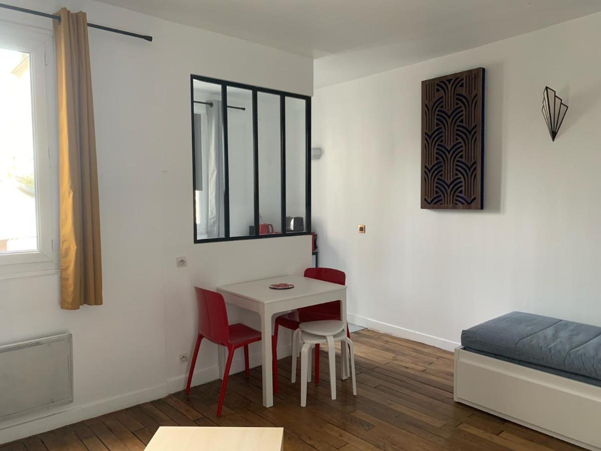 Studio Perfect For 2 Adults And 1 Kid, And Up To 2 Kids - Jourdain 20E, 25Mn To Louvre Via Line M11 París Exterior foto
